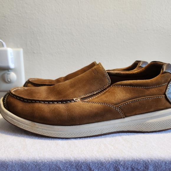 Florsheim Brown Leather Moccasin Style Casual Loafers- Size 11 - Picture 7 of 9